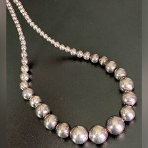 Vintage Sterling Silver Beaded Necklace Graduated Silver Balls